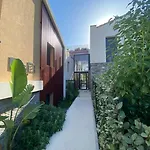 De Standing Avec Piscine Et à Pieds Appartement